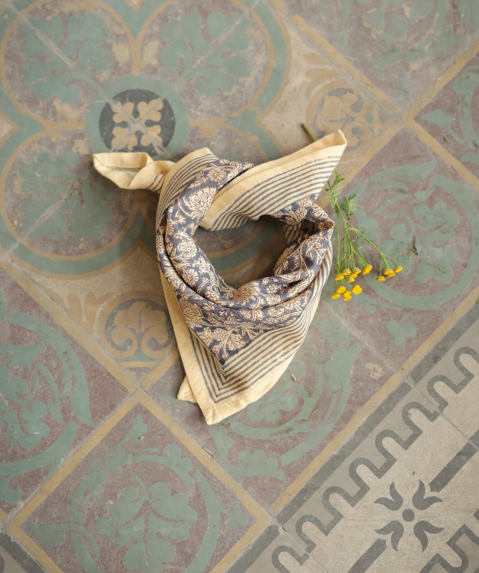 Foulard petit format – Anjali Orage