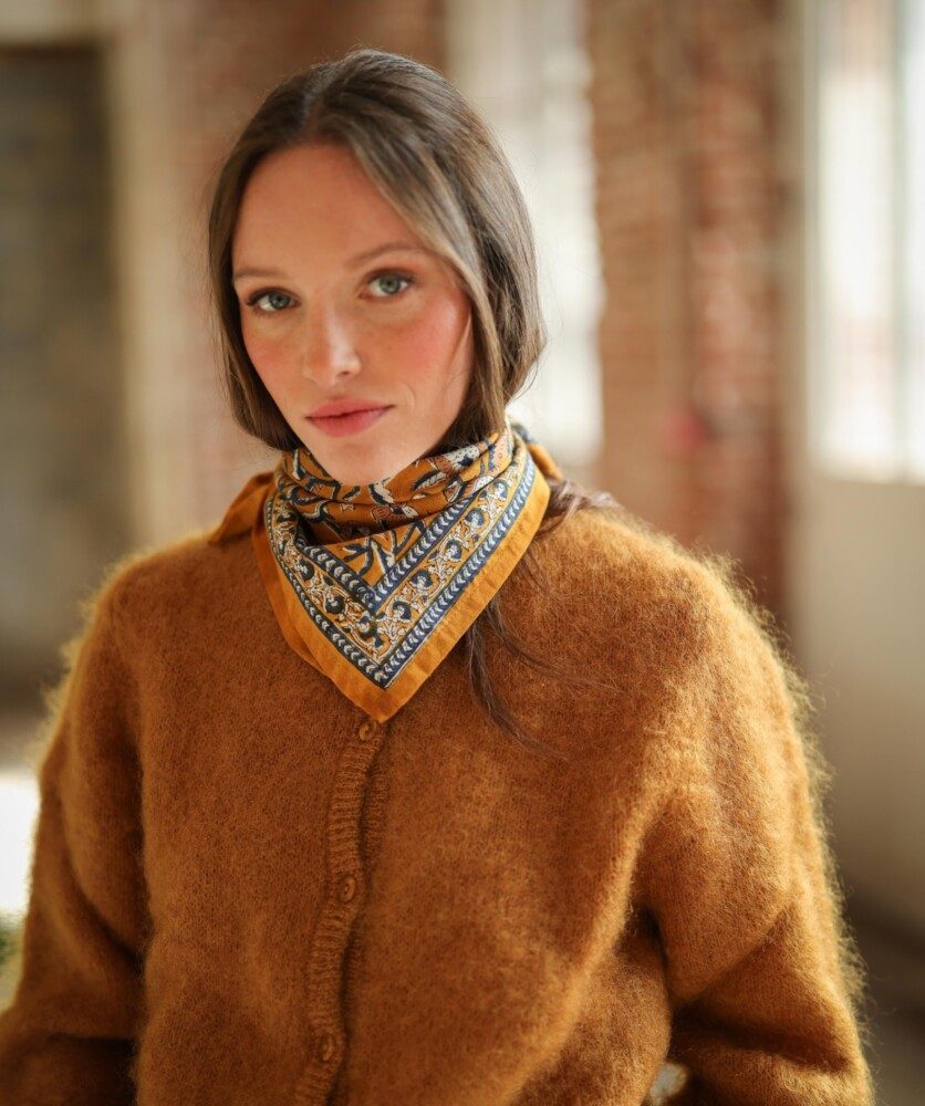 Foulard petit format – Jaya Safran