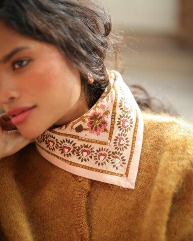 Foulard petit format – Mina Rose Poudre