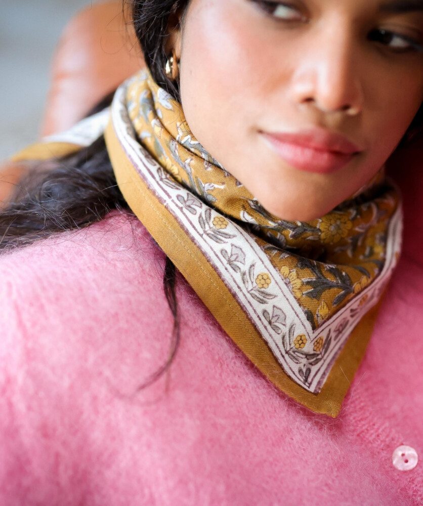 Foulard petit format – Scarlett Gold