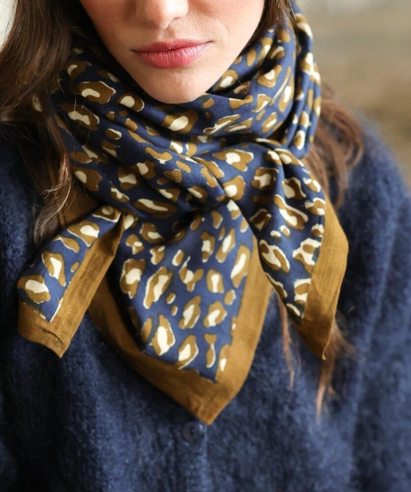 Foulard grand format – Léopard Navy