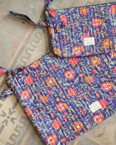 Pochette très grand format / Ordinateur 15′ – Mina Indigo