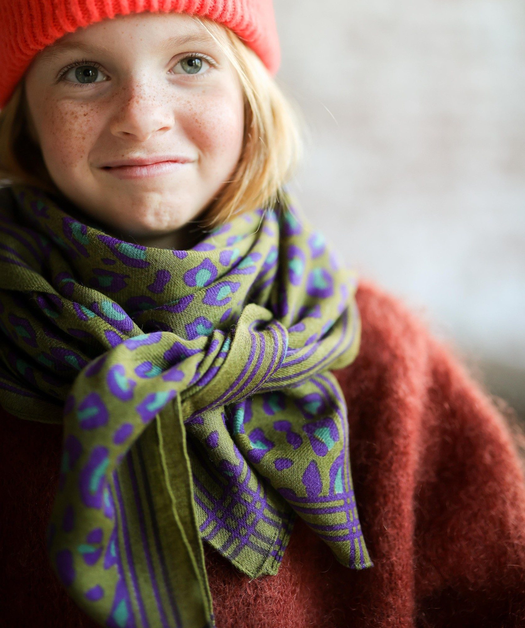 Foulard en laine grand format – Léopard Bronze