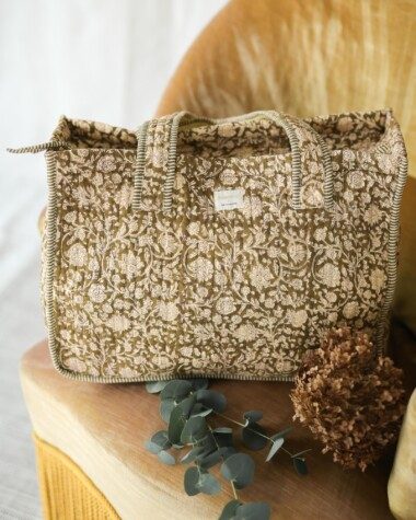 Sac Vancouver – Anjali Kaki