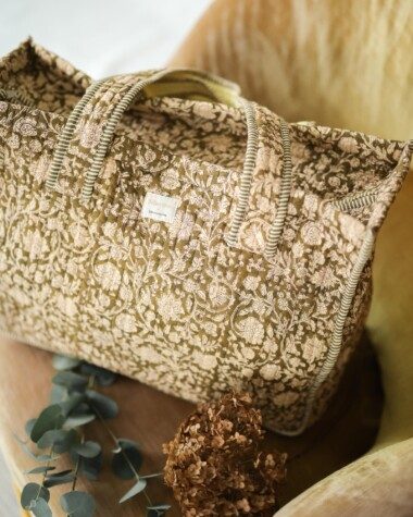 Sac Vancouver – Anjali Kaki