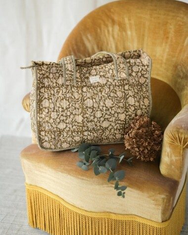 Sac Vancouver – Anjali Kaki