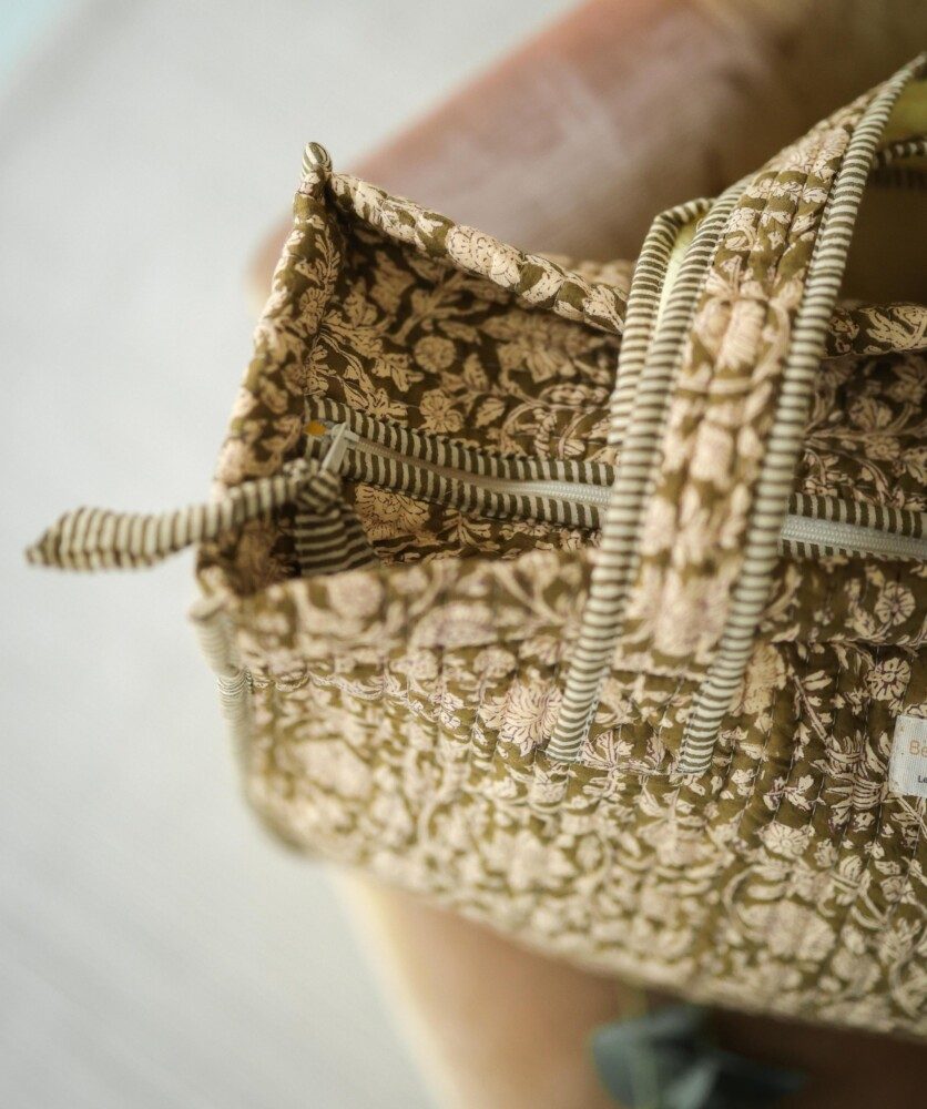 Sac Vancouver – Anjali Kaki