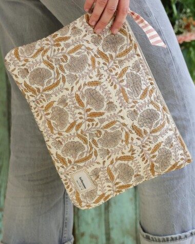 Pochette grand format Harrison / 13′ – Java Desert