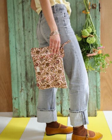 Pochette grand format Harrison / 13′ – Mina Rose Poudre