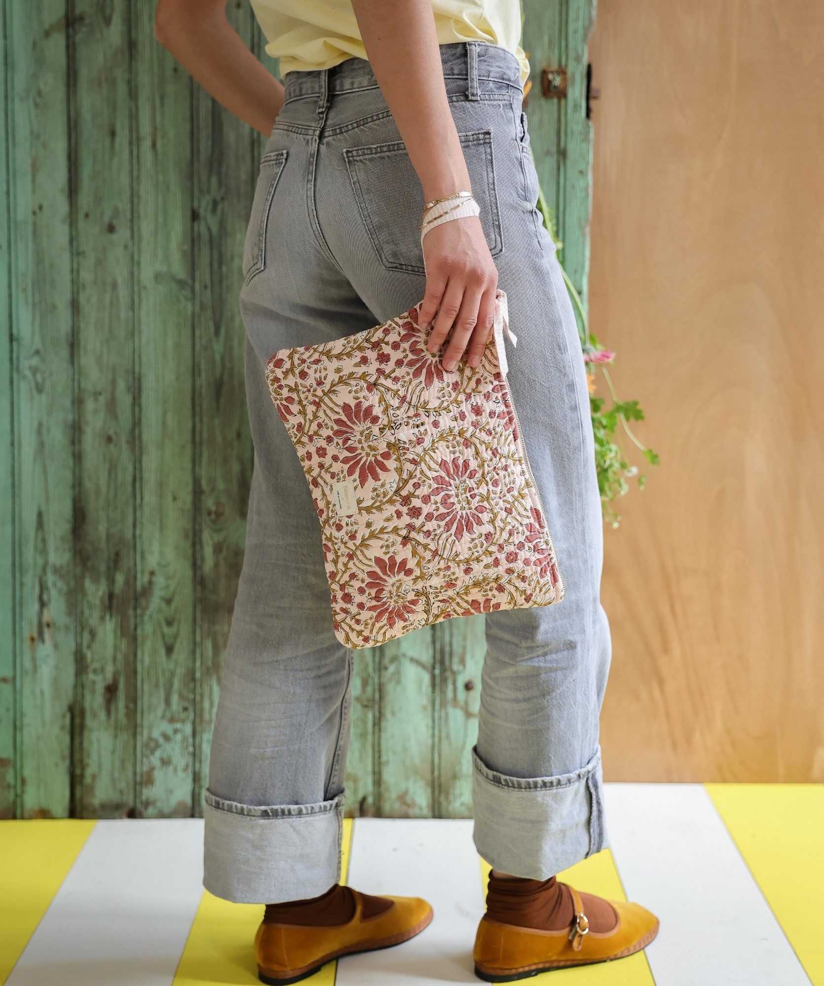 Pochette grand format Harrison / 13′ – Palmyre Rose Poudré