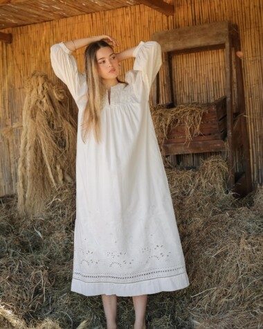 Robe Paz – Grège