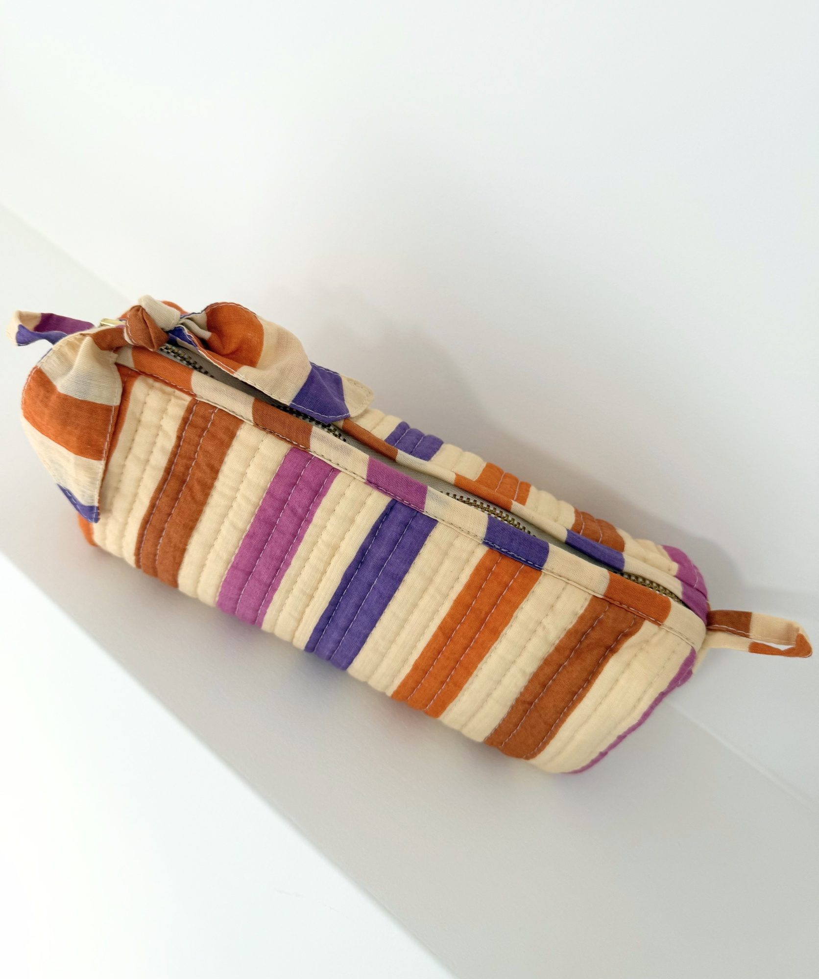 Trousse d’écolier Juno – Rayure Multicolore
