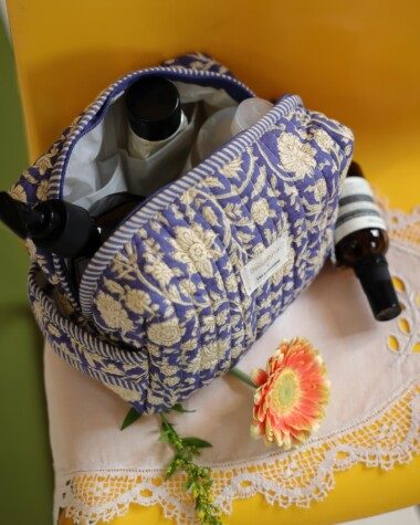 Trousse de toilette Jude petit format – Anjali Cobalt