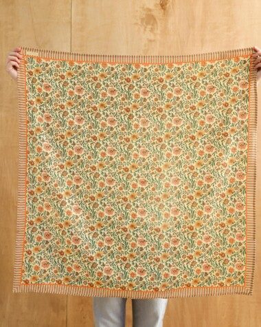 Foulard grand format – Ashley Pêche