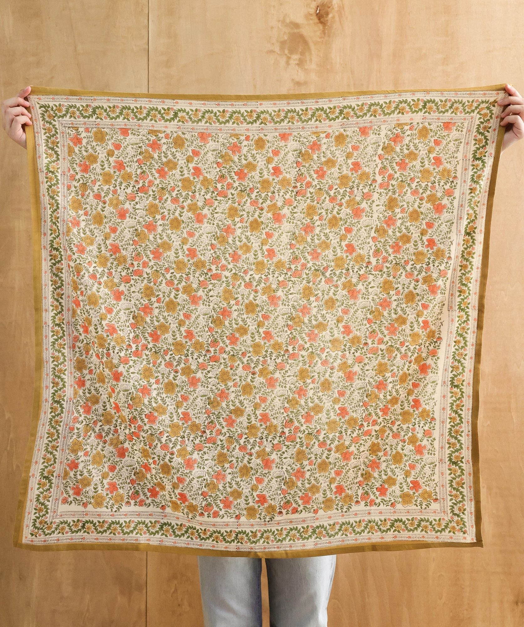 Foulard grand format – Ellis Ocre