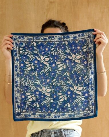 Foulard petit format – Uma bleu cobalt