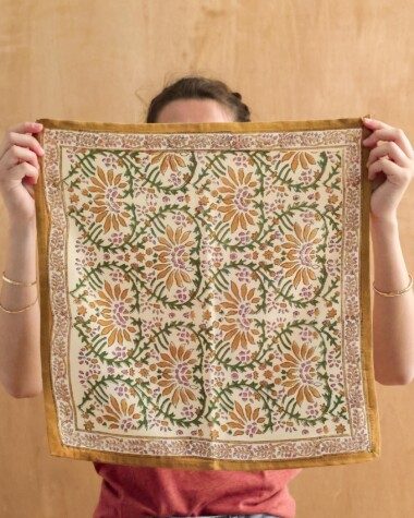 Foulard petit format – Palmyre Caramel beurre salé