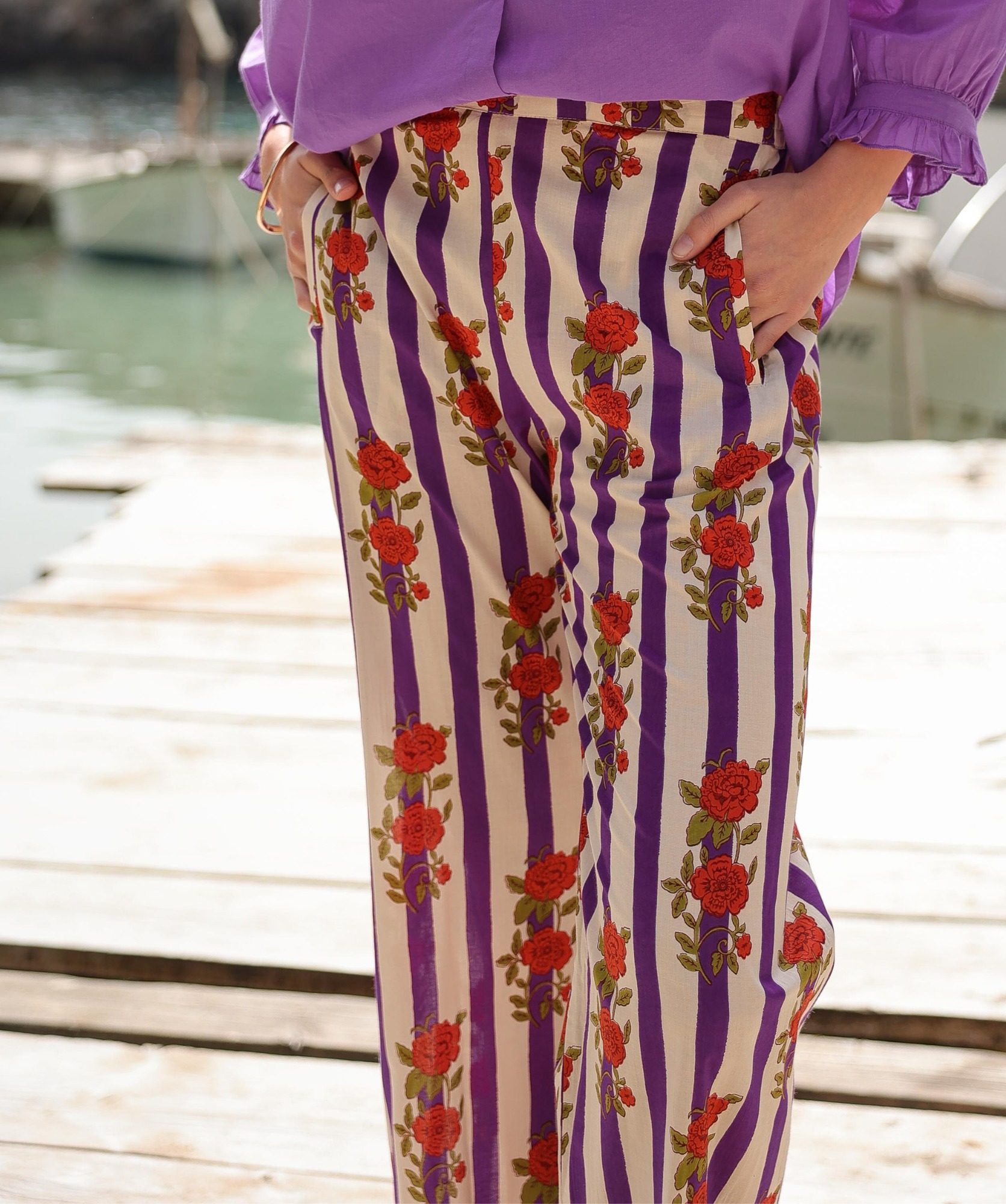 Pantalon Maho – Imprimé Hindi Flowers Purple