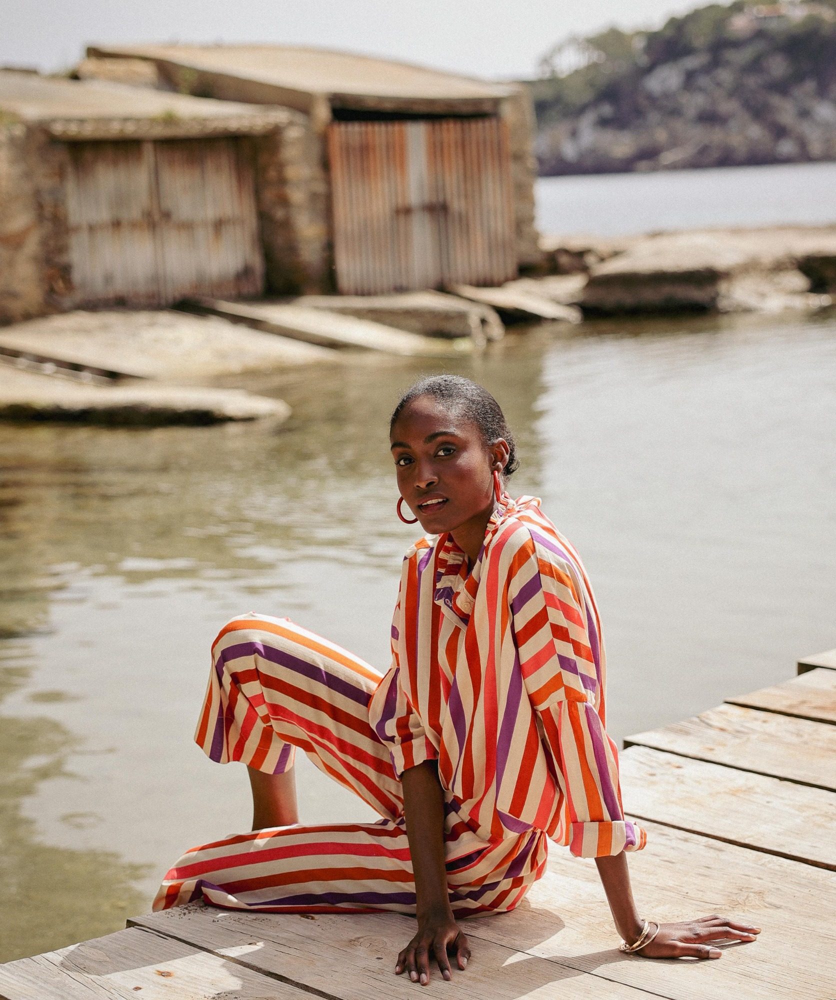 Pantalon Maho – Rayure multicolore