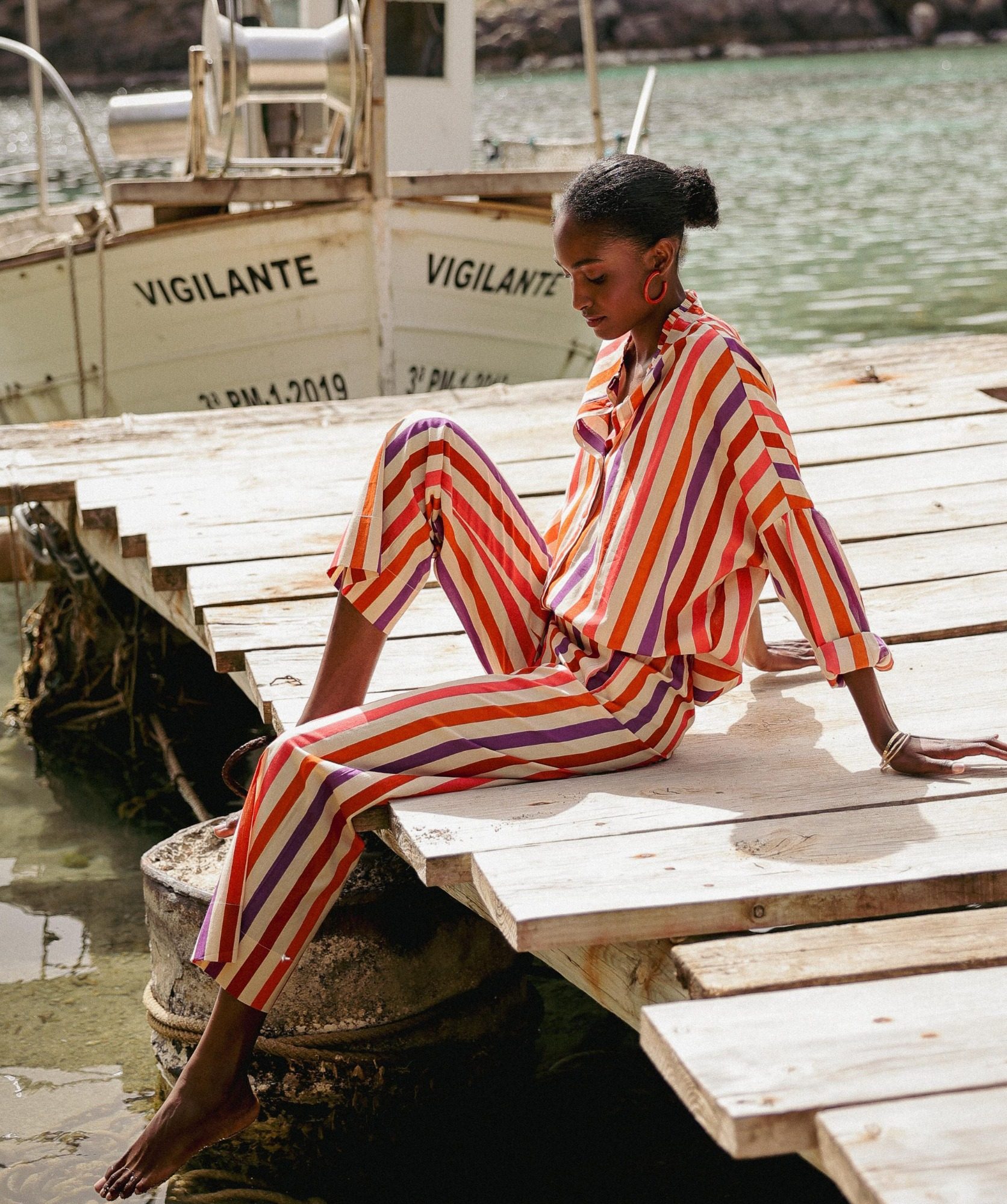 Pantalon Maho – Rayure multicolore