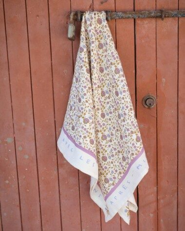 Foulard grand format – Rosa Violette