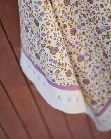 Foulard grand format – Rosa Violette