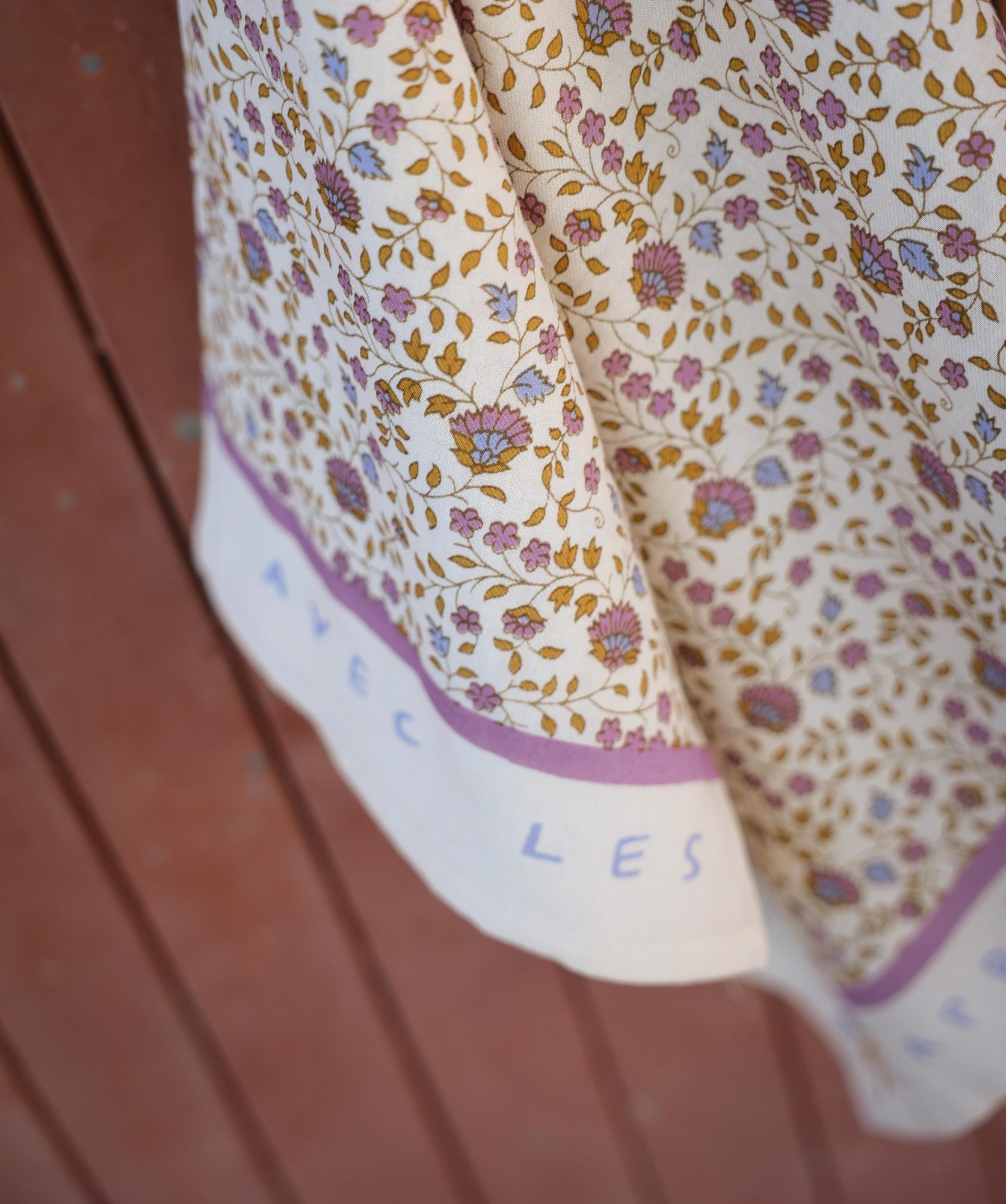 Foulard grand format – Rosa Violette